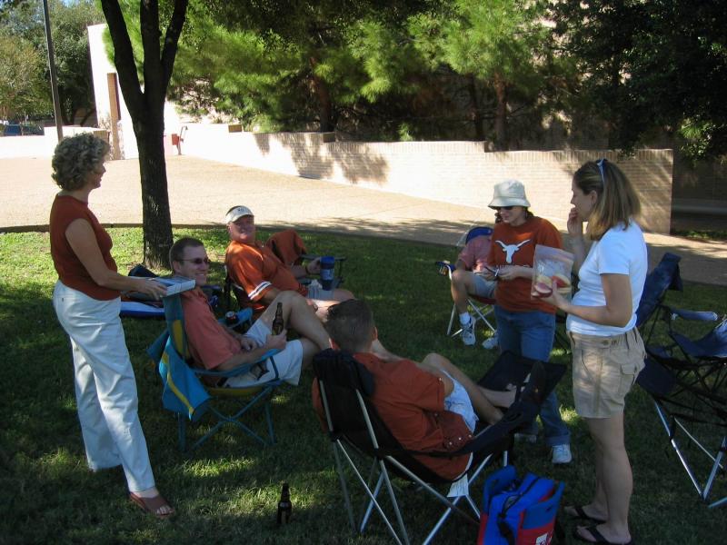 2004/10(Oct)/01(Tailgate-Missouri)/2004-10-16 10-25-20.JPG
